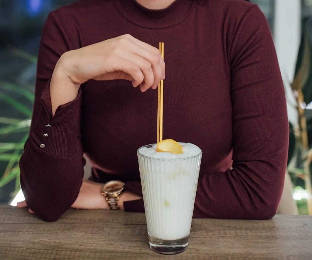 set of 6 colorful reusable metal straws ? stainless steel drinking straws with eco friendly design for home, travel & parties set of 6 colorful reusable metal straws ? stainless steel drinking straws with eco friendly design for home, travel & parties